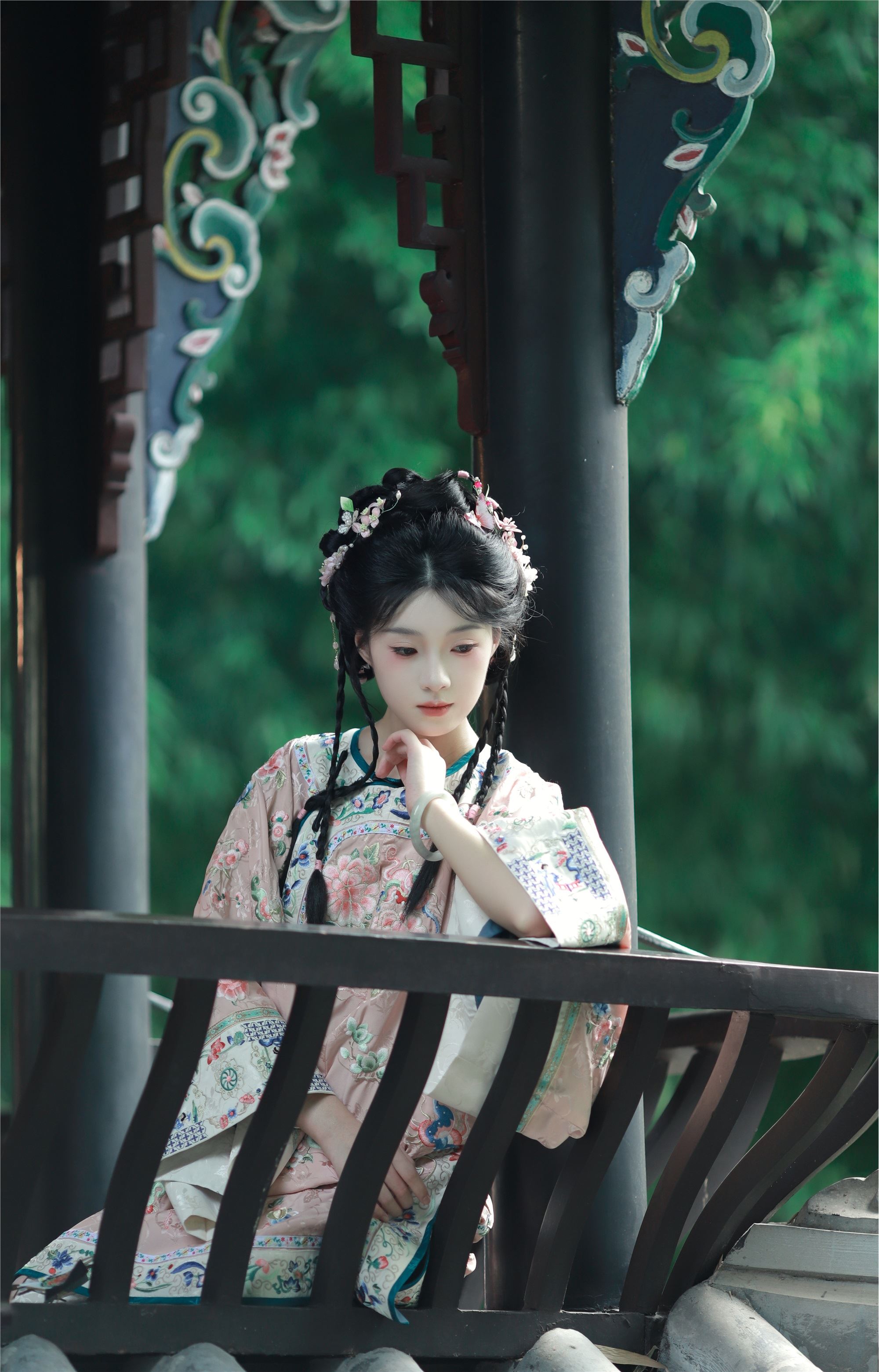 YITUYU艺图语 2025.01.27 盛夏 秋子梨